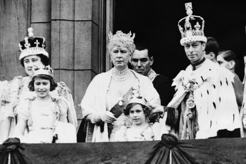Queen-Elizabeth-Princess-Elizabeth-Queen-Mary-of-Teck-Princess-Margaret-and-King-George-VI-after-the-King-and-Queen-coronation-Buckingham-Palace-London-England-May-12-1937